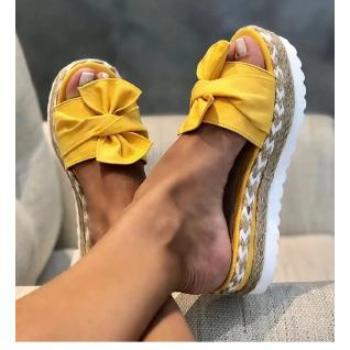 Deal: Pantolette mit Keilabsatz
